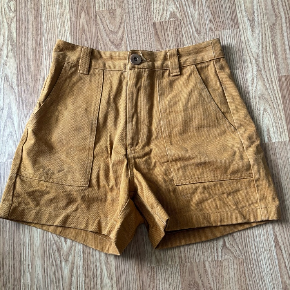 Beaton Linen Utility Shorts